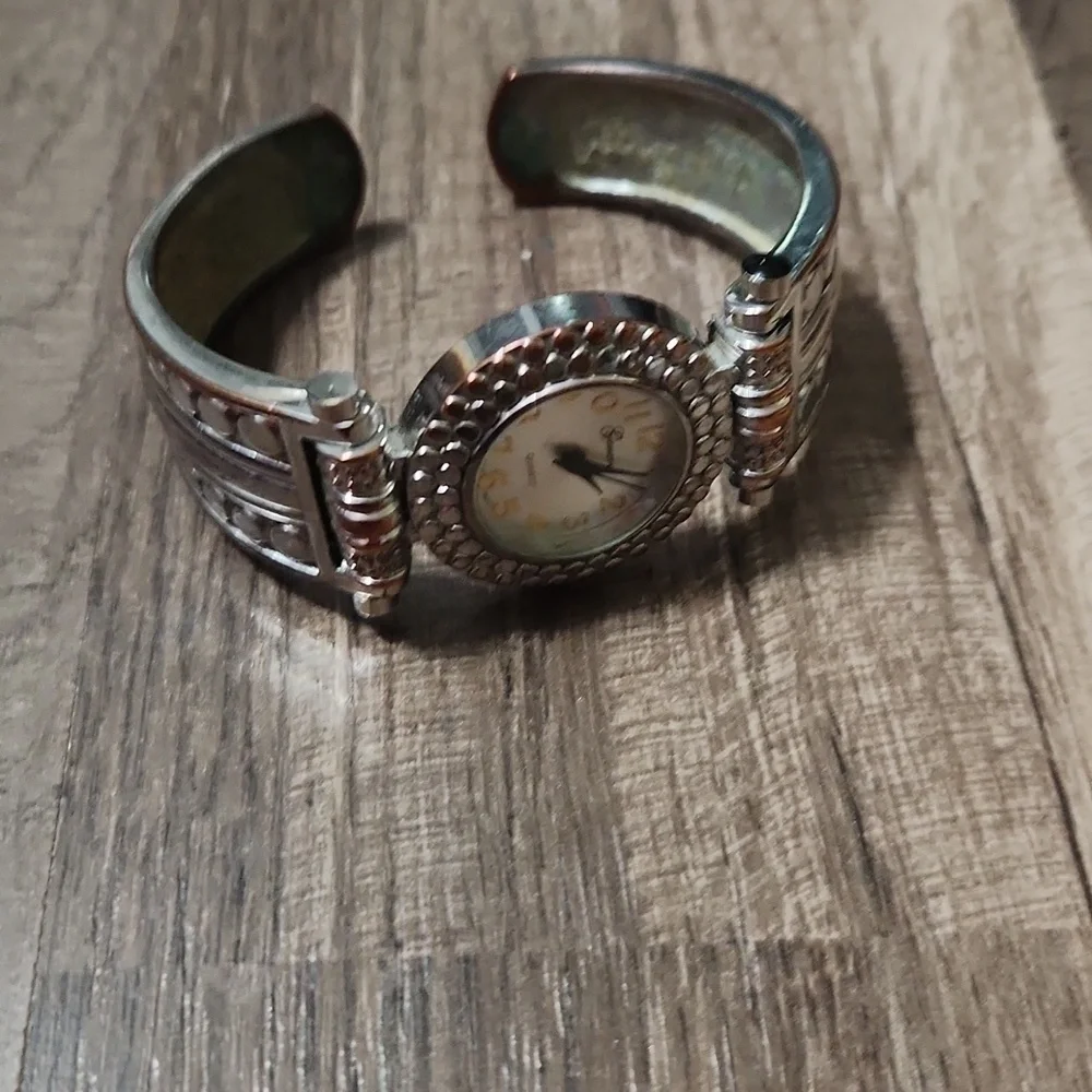 Geneva Silver & Bronze Bracelet Watch for Women Y2K  Needs Battery Vintage Boho